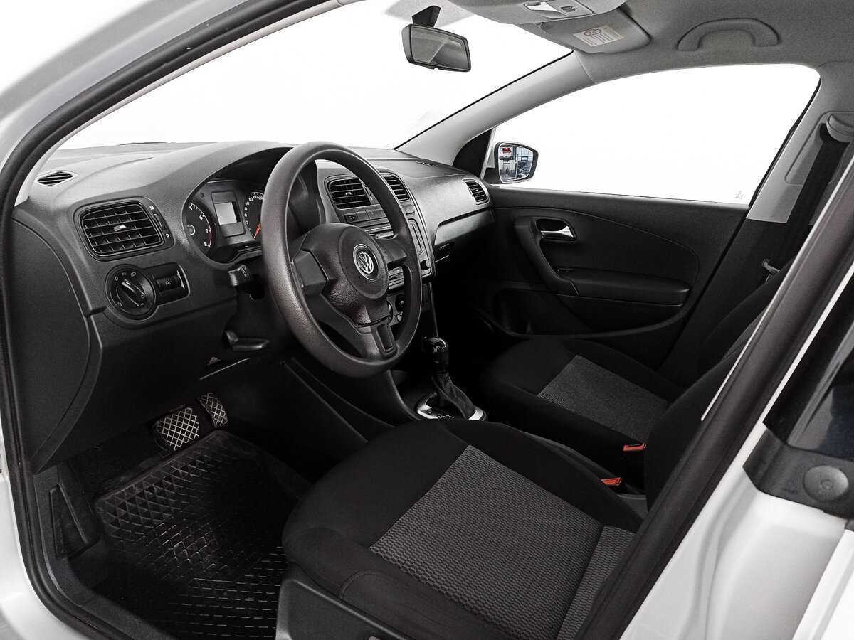 Volkswagen Polo б/у, 2014, Автоматическая. Фото: #11