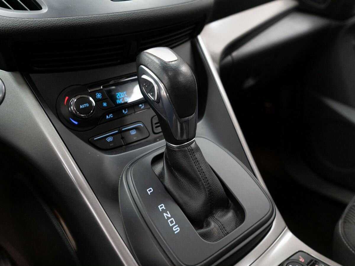 Ford Kuga б/у, 2014, Автоматическая. Фото: #10