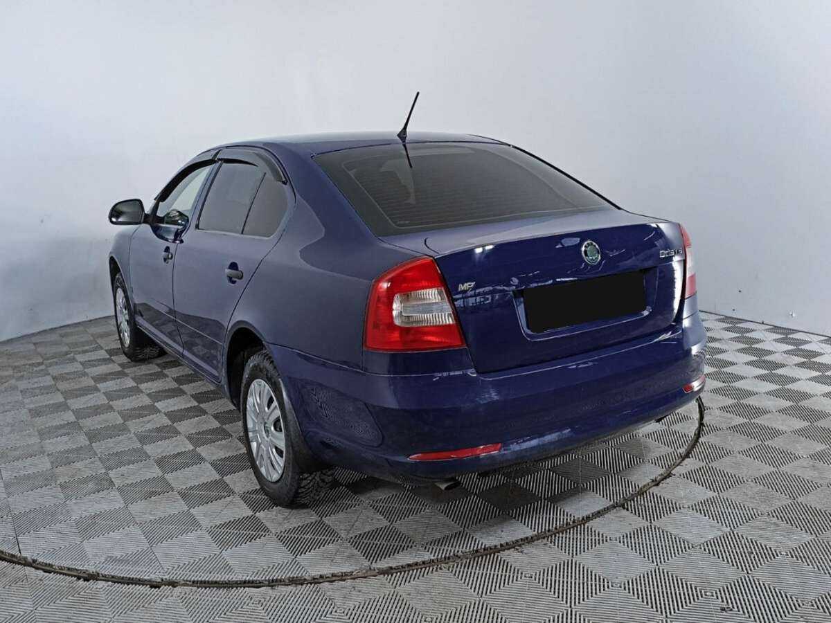 Skoda Octavia б/у, 2012, Механическая. Фото: #5
