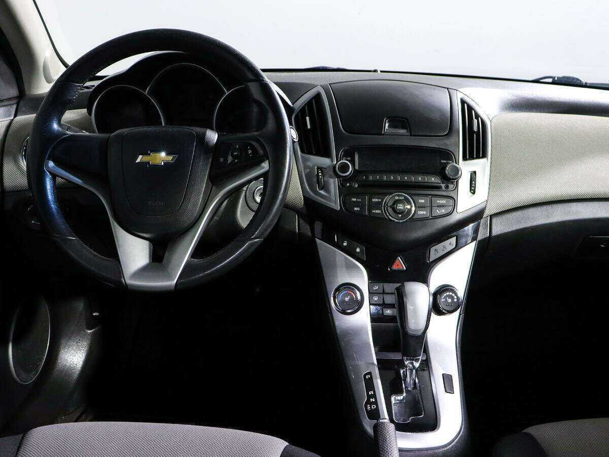 Chevrolet Cruze б/у, 2013, Автоматическая. Фото: #8