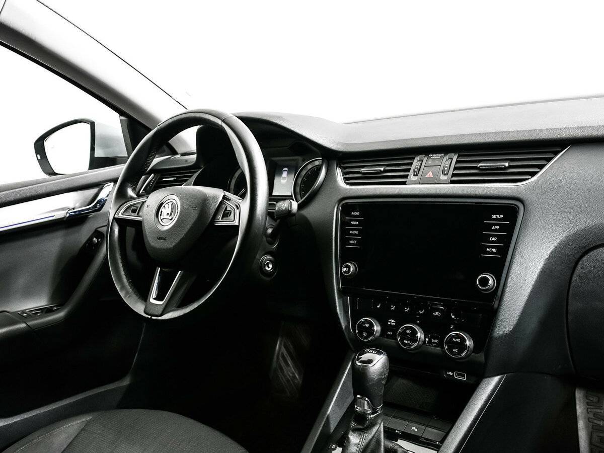 Skoda Octavia б/у, 2018, Роботизированная. Фото: #8