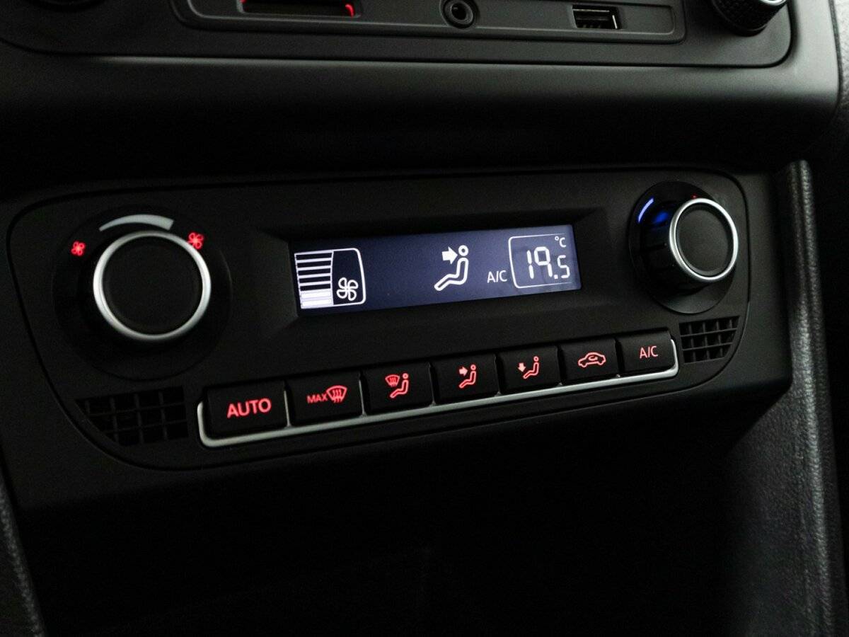 Volkswagen Polo б/у, 2017, Механическая. Фото: #14