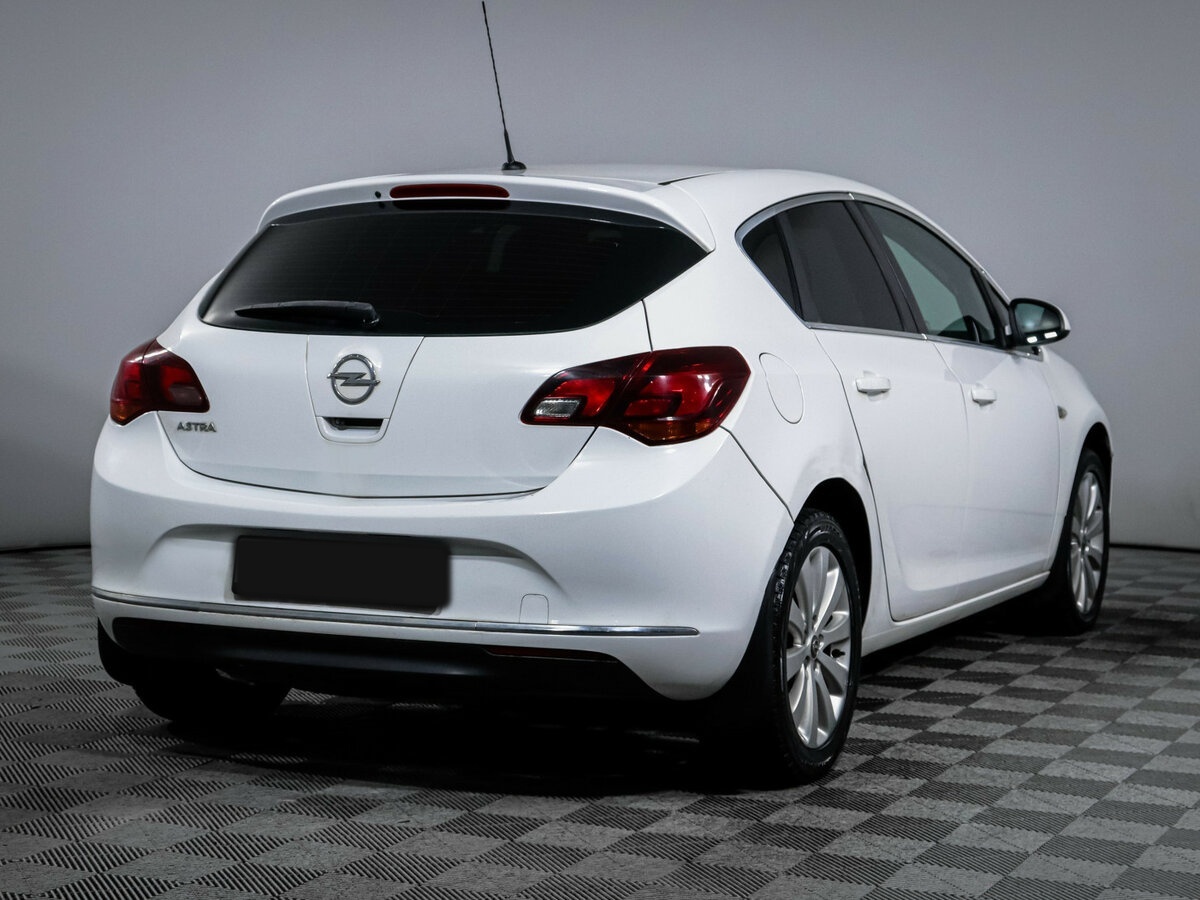 Opel Astra б/у, 2014, Автоматическая. Фото: #3