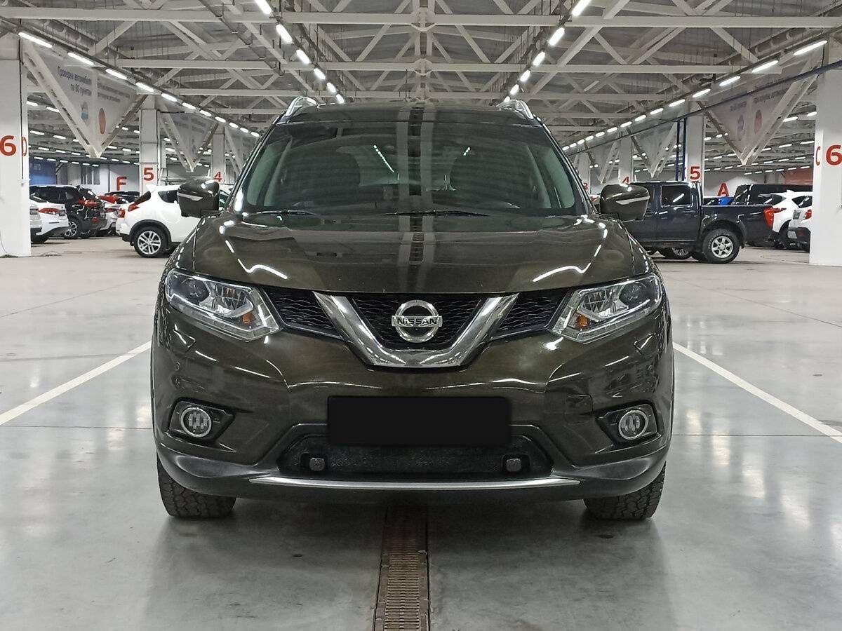 Nissan X-Trail б/у, 2015, Механическая. Фото: #1
