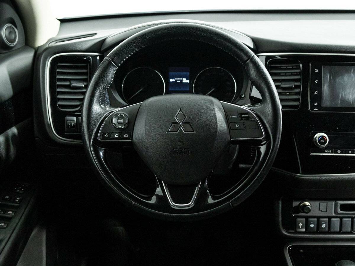 Mitsubishi Outlander б/у, 2021, Вариатор. Фото: #18