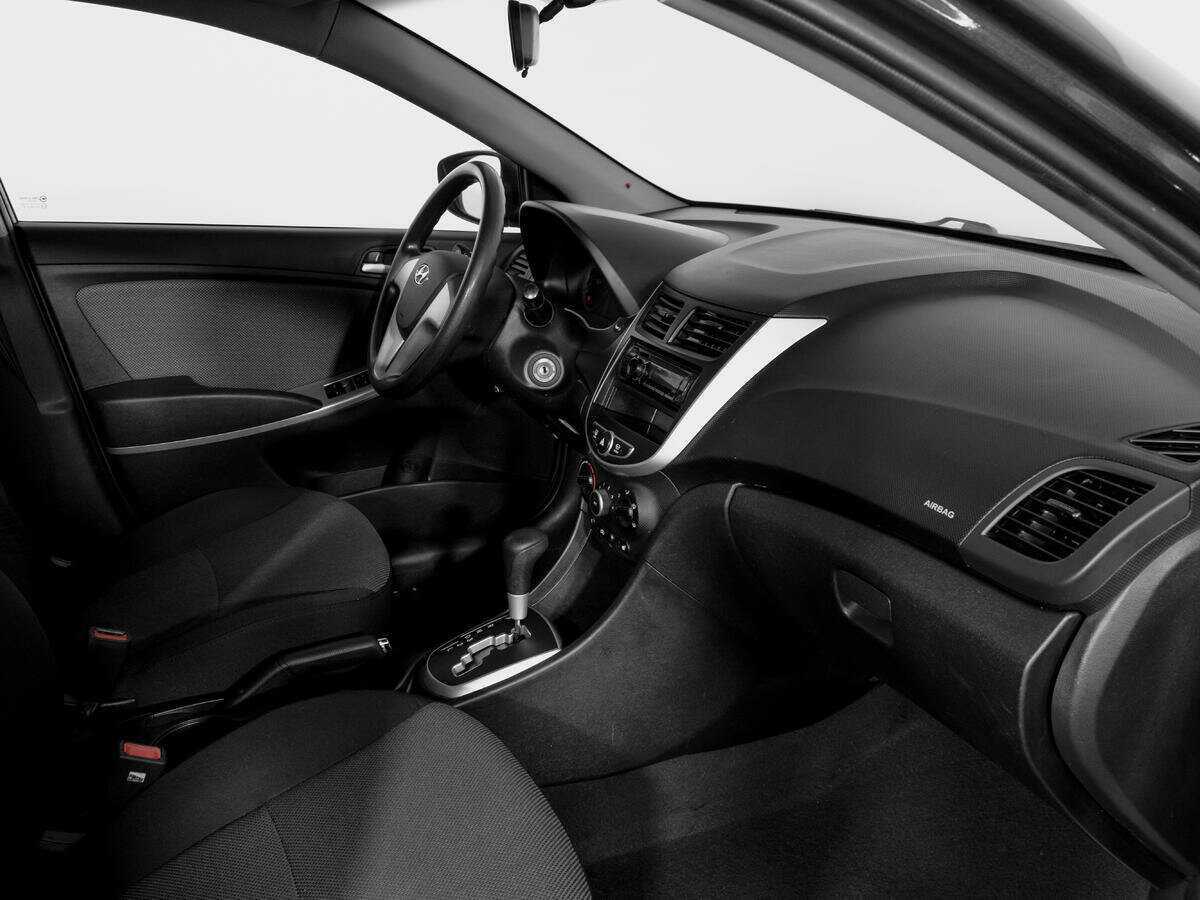 Hyundai Solaris б/у, 2014, Автоматическая. Фото: #8