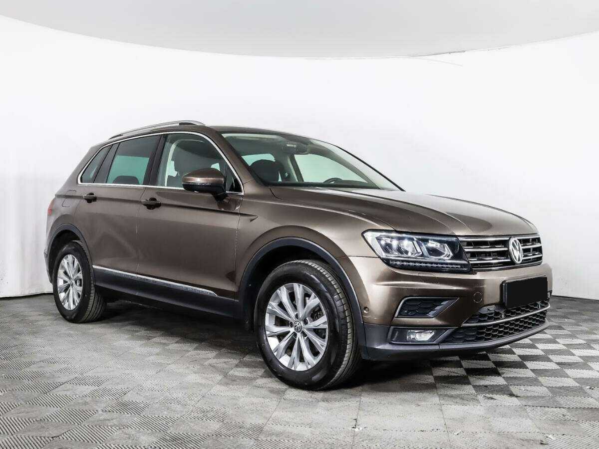 Volkswagen Tiguan б/у, 2017, Роботизированная. Фото: #2