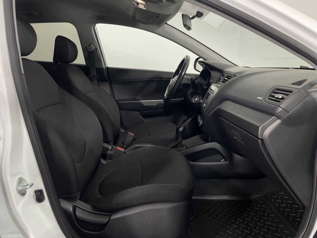 Kia Rio б/у, 2017, Автоматическая. Фото: #13