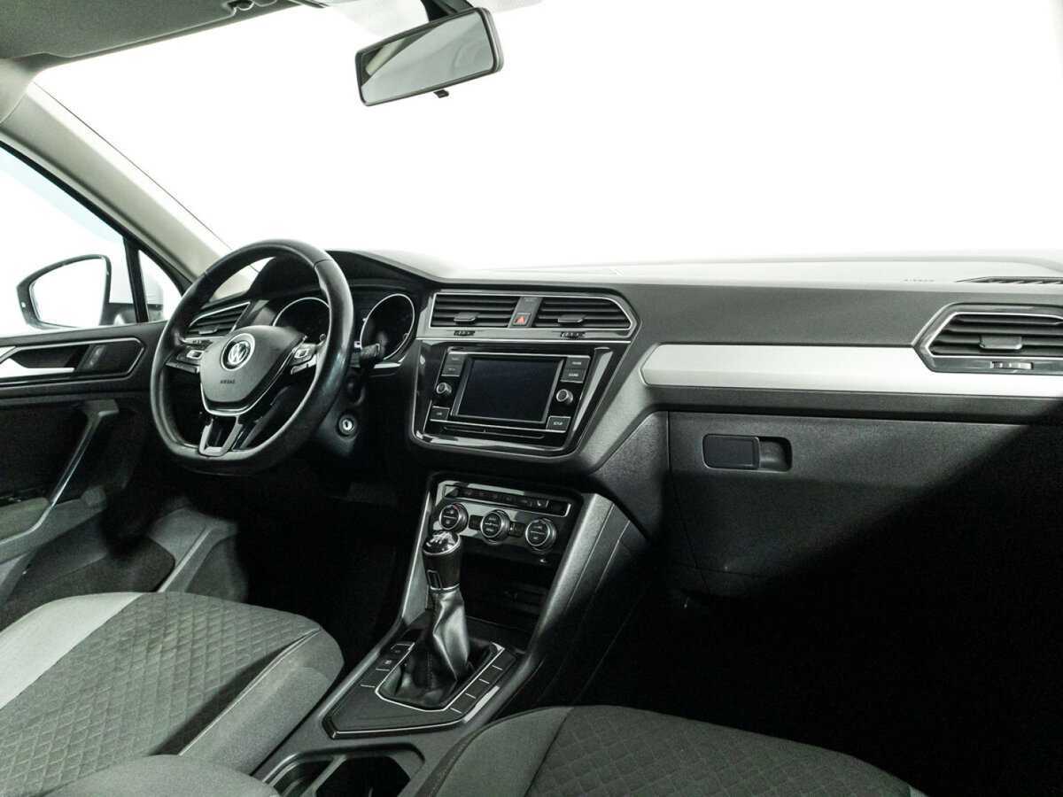 Volkswagen Tiguan б/у, 2018, Механическая. Фото: #8
