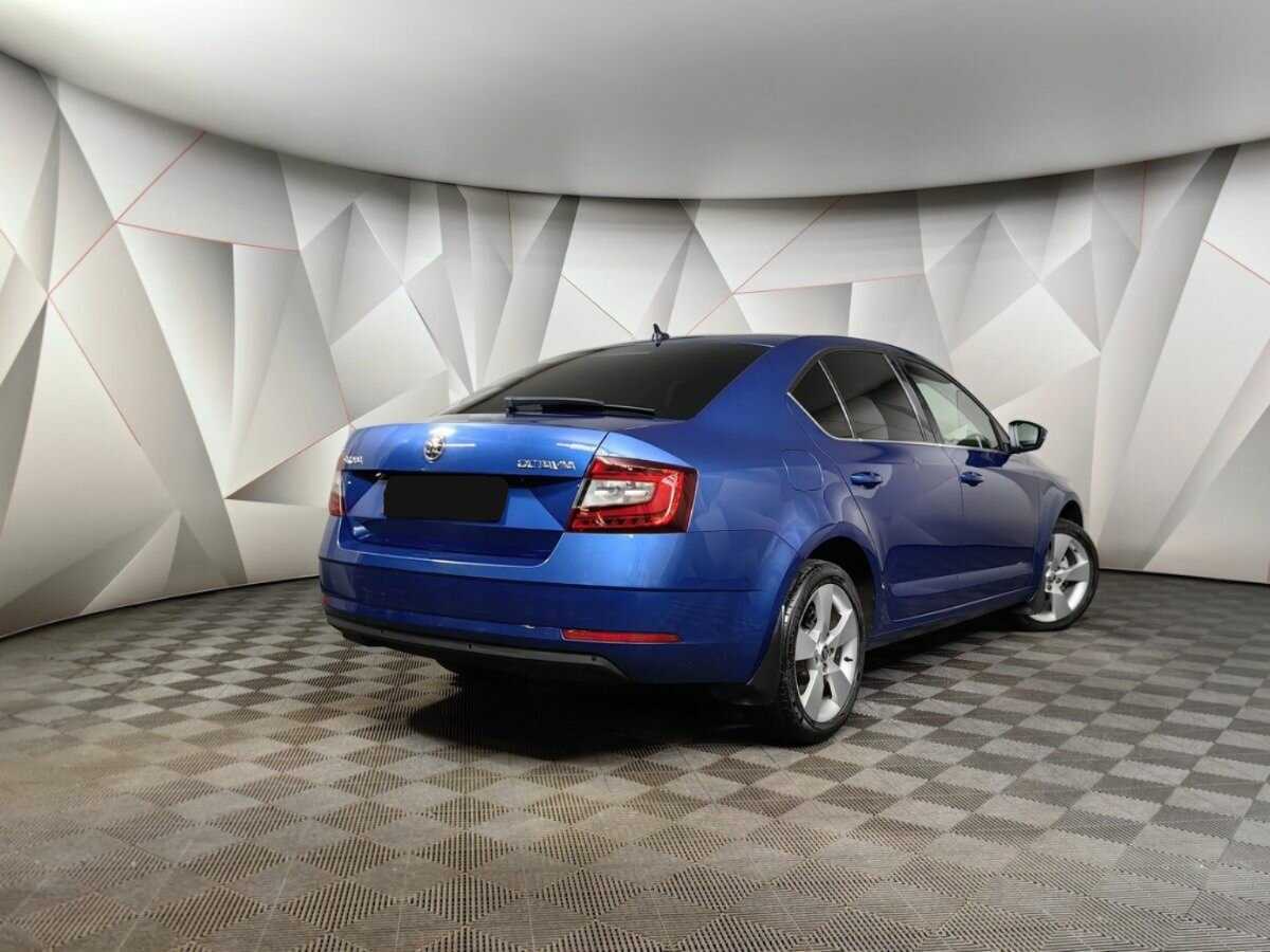 Skoda Octavia б/у, 2019, Роботизированная. Фото: #1
