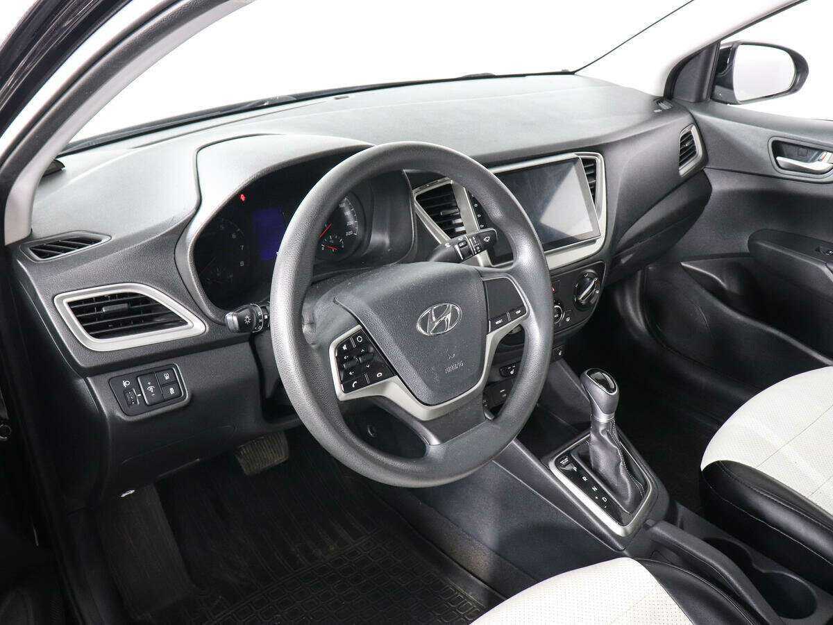 Hyundai Solaris б/у, 2022, Автоматическая. Фото: #8