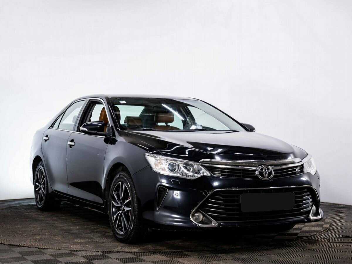 Toyota Camry б/у, 2017, Автоматическая. Фото: #2