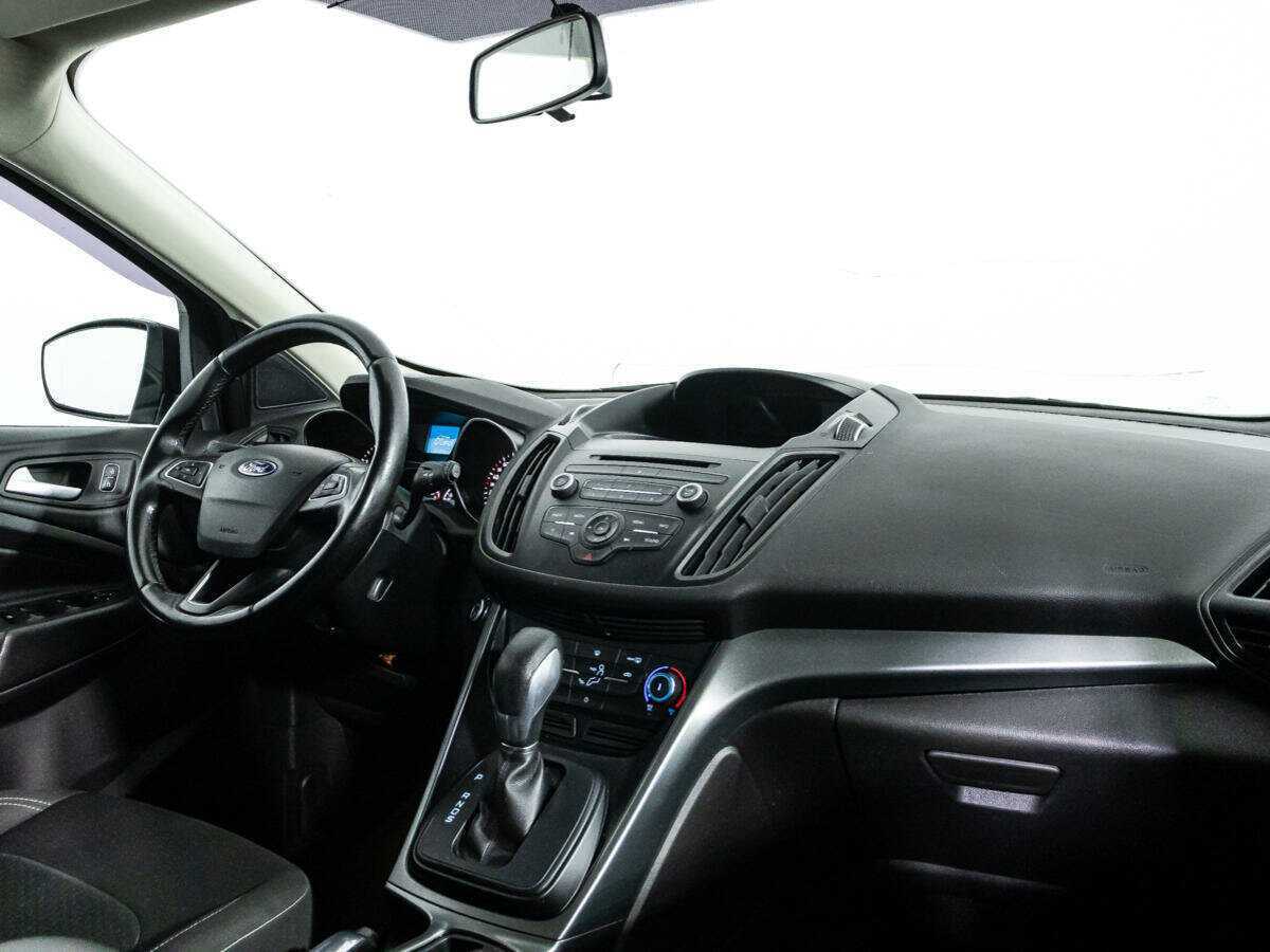 Ford Kuga б/у, 2017, Автоматическая. Фото: #8
