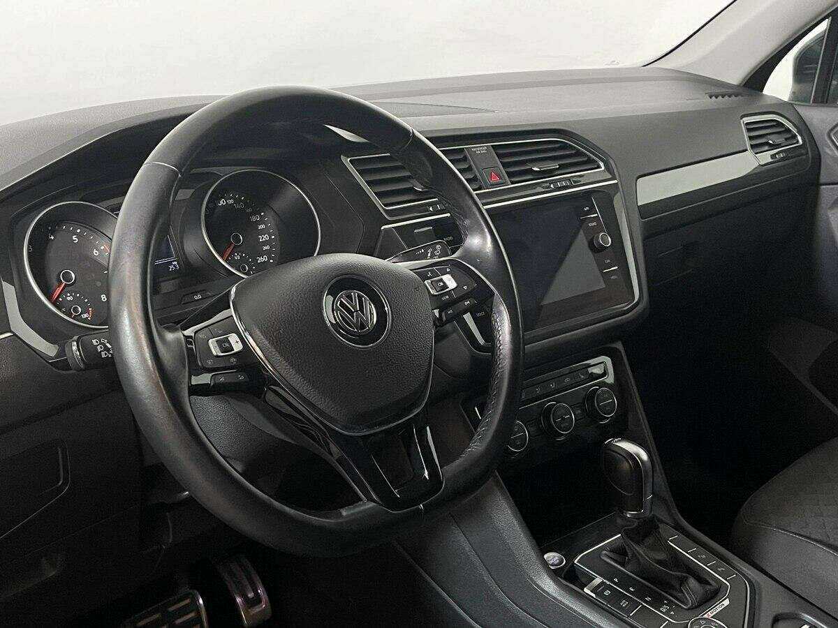 Volkswagen Tiguan б/у, 2019, Роботизированная. Фото: #14