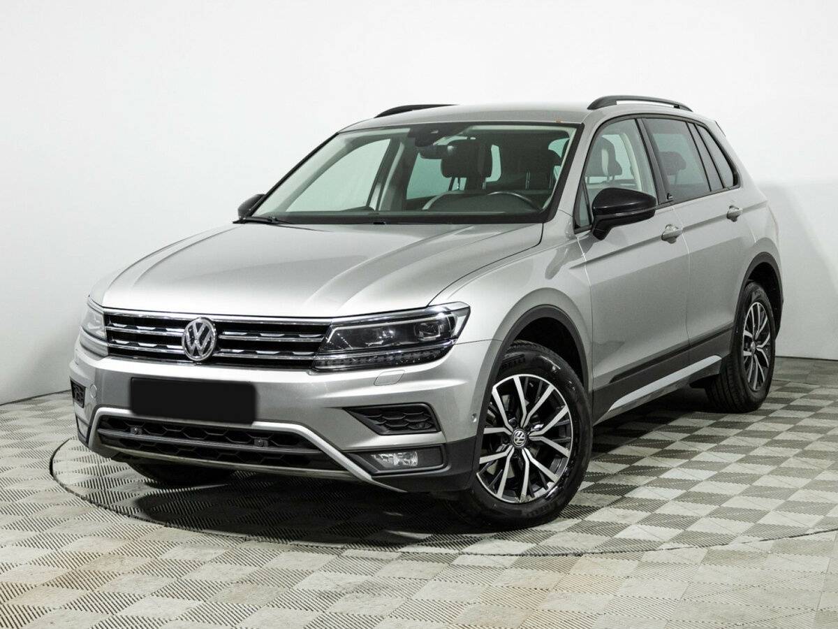 Volkswagen Tiguan б/у, 2019, Роботизированная. Посмотреть фото