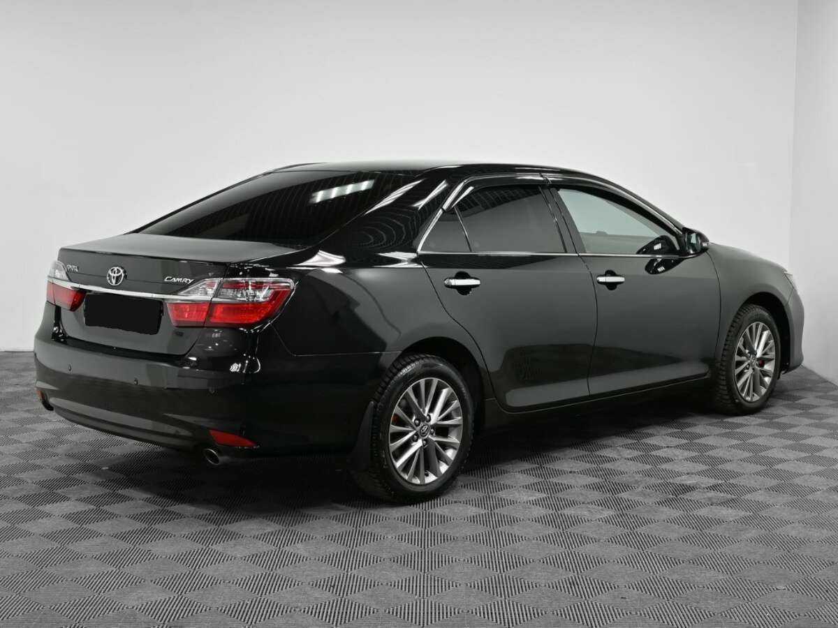 Toyota Camry б/у, 2015, Автоматическая. Фото: #1