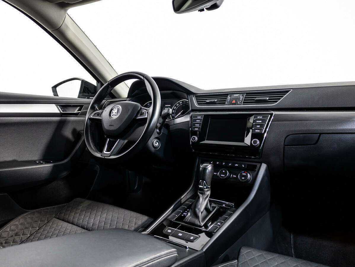 Skoda Superb б/у, 2016, Роботизированная. Фото: #7
