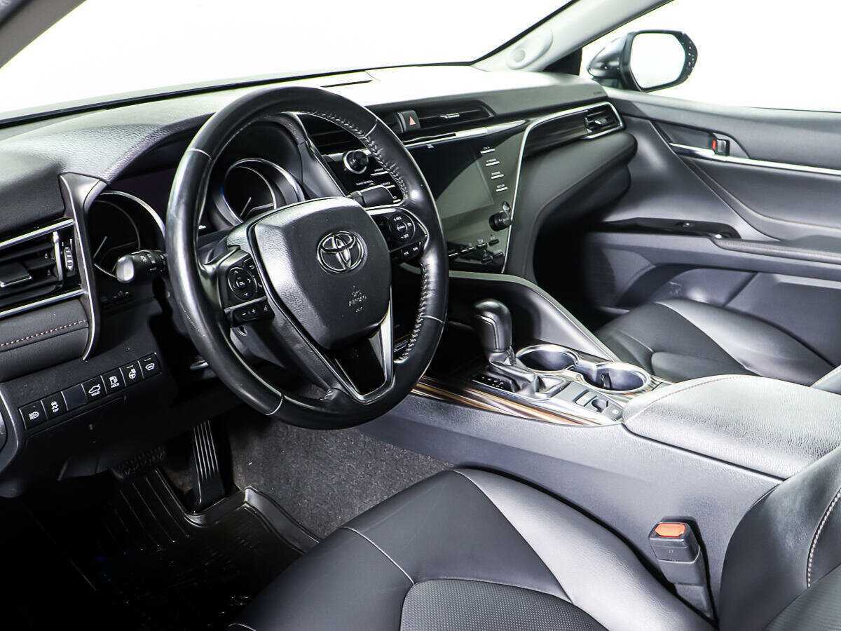 Toyota Camry б/у, 2019, Автоматическая. Фото: #12
