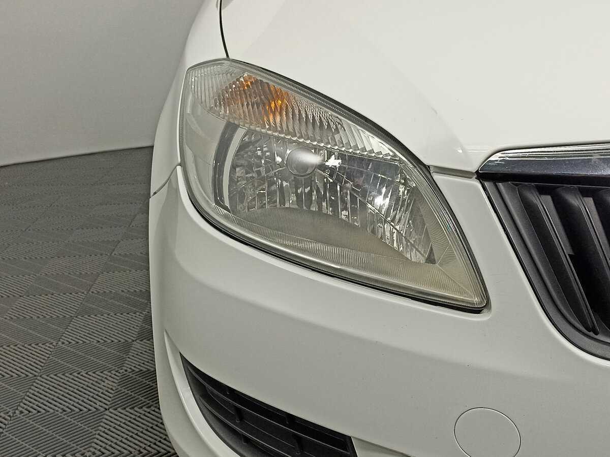Skoda Fabia б/у, 2013, Механическая. Фото: #16