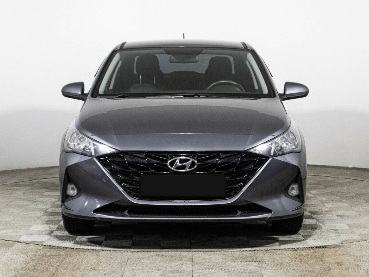 Hyundai Solaris б/у, 2021, Автоматическая. Фото: #1