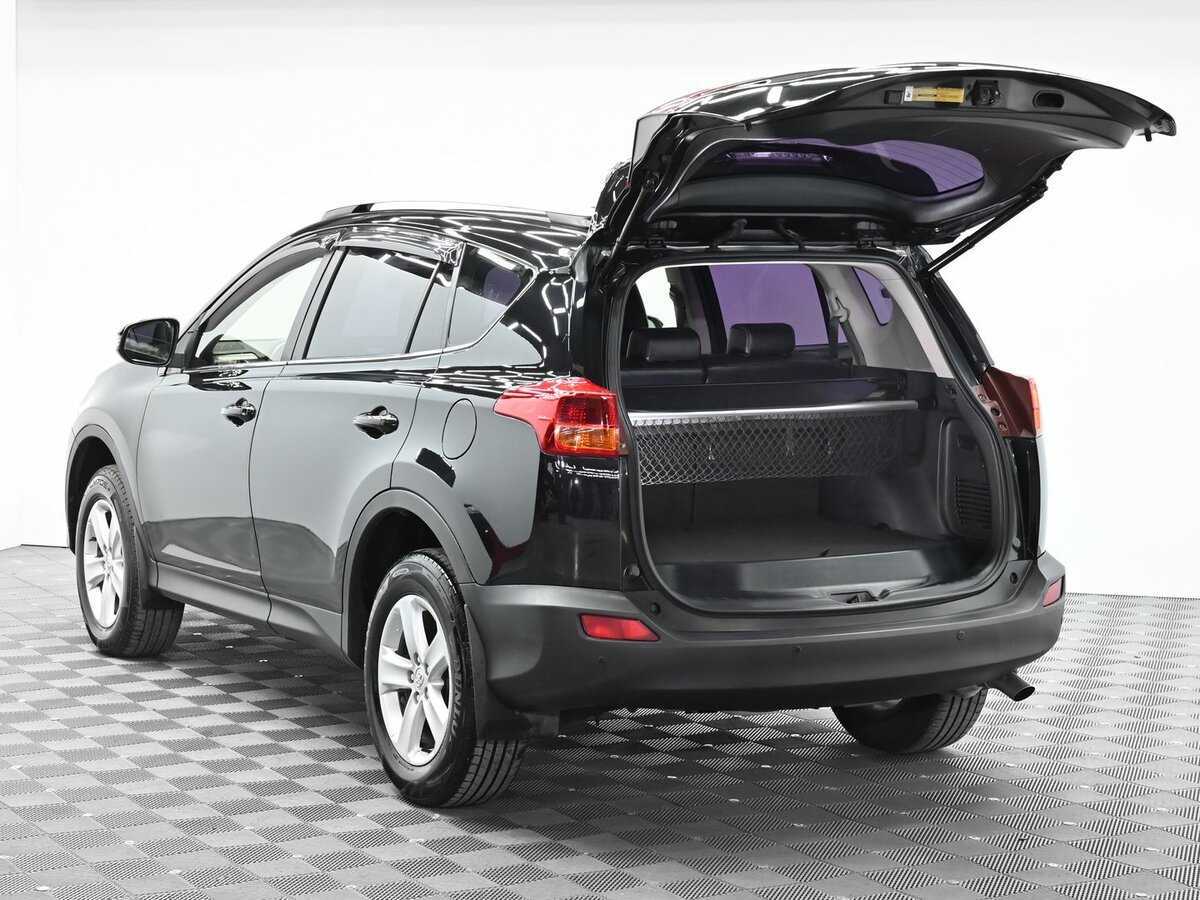 Toyota RAV4 б/у, 2013, Автоматическая. Фото: #4