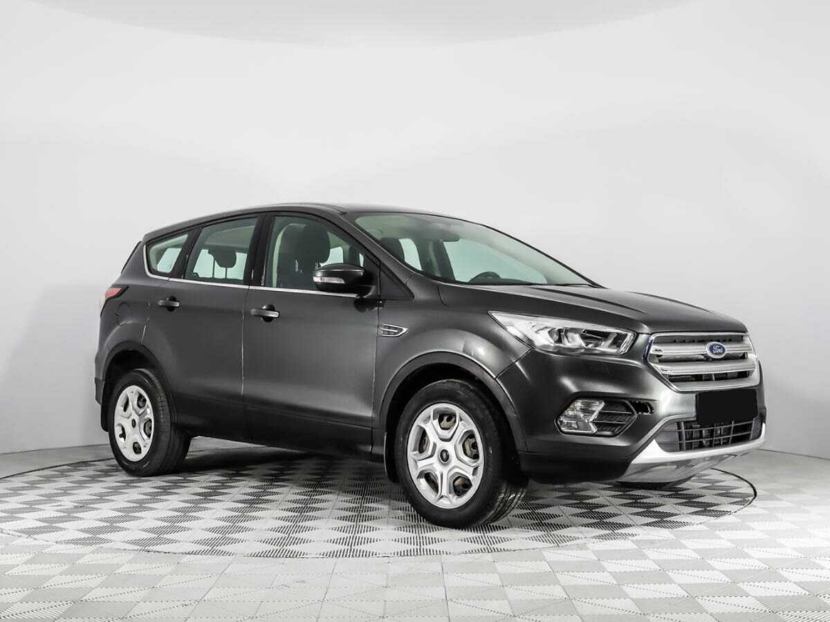 Ford Kuga б/у, 2018, Автоматическая. Фото: #2