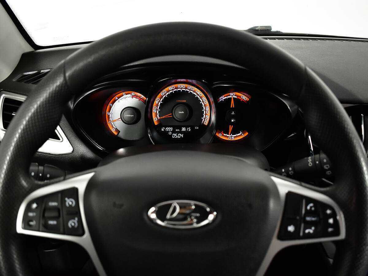 Lada (ВАЗ) Vesta б/у, 2020, Механическая. Фото: #7