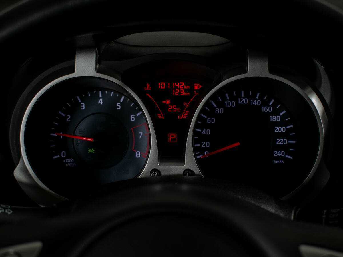 Nissan Juke б/у, 2014, Вариатор. Фото: #9