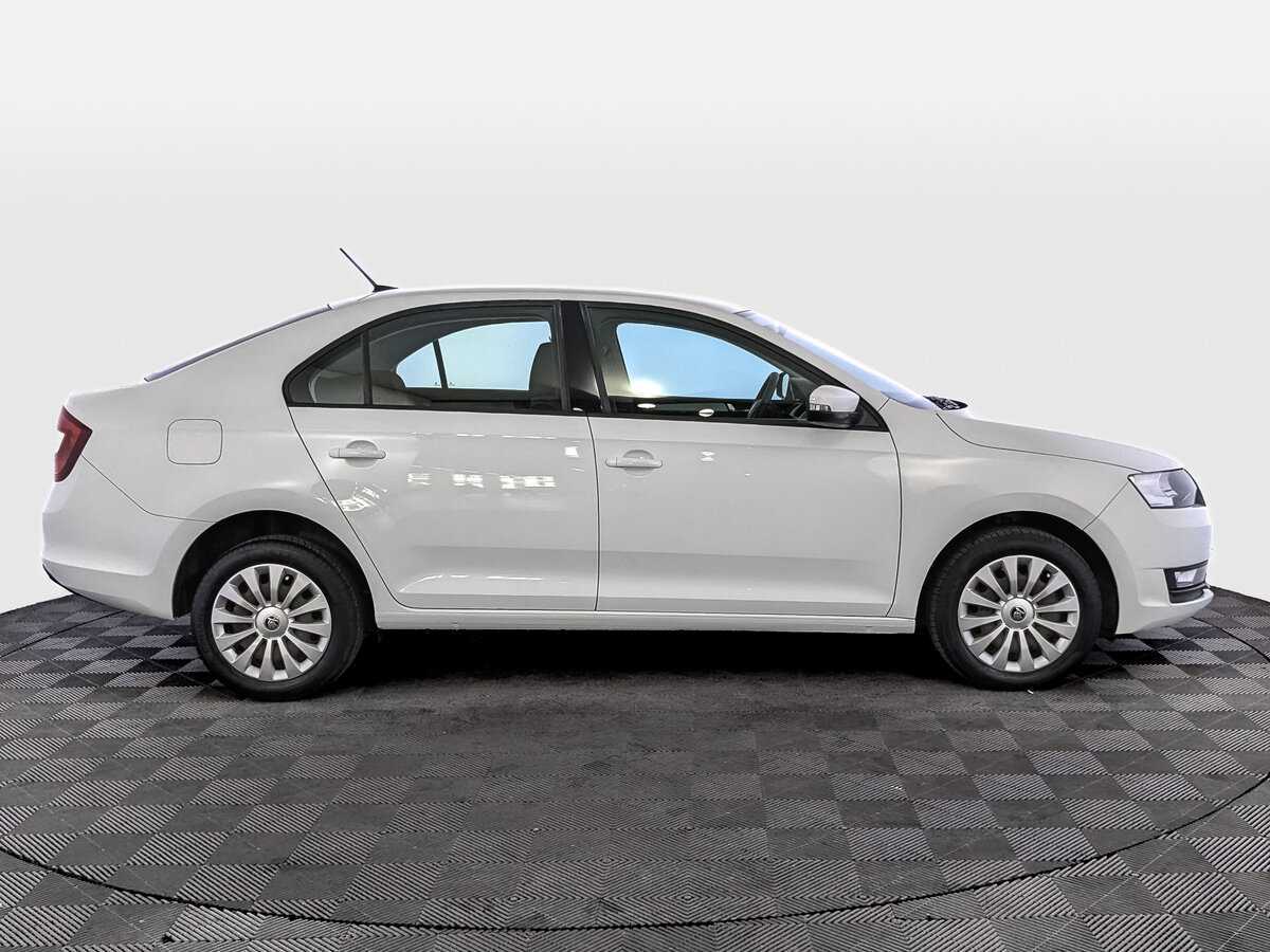 Skoda Rapid б/у, 2019, Автоматическая. Фото: #3