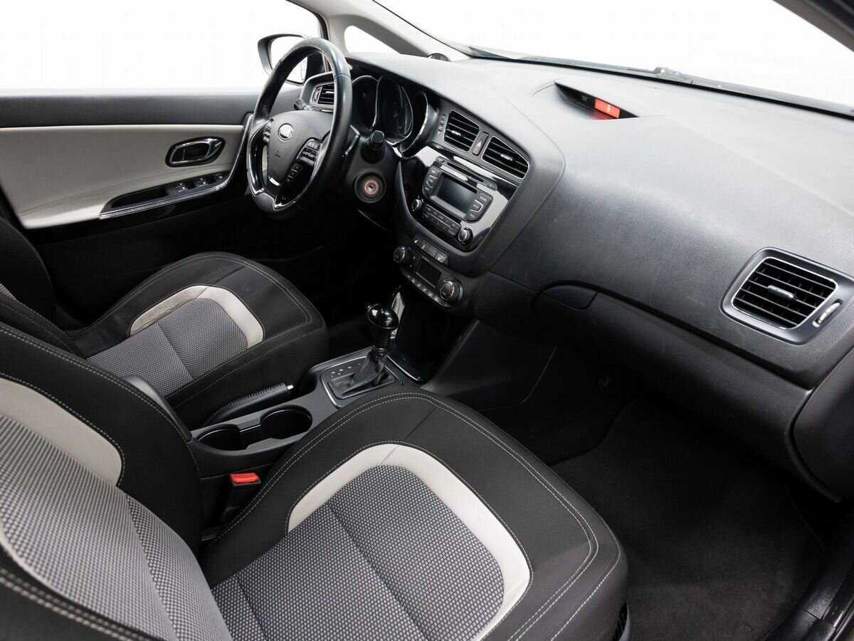 Kia Ceed б/у, 2013, Автоматическая. Фото: #10