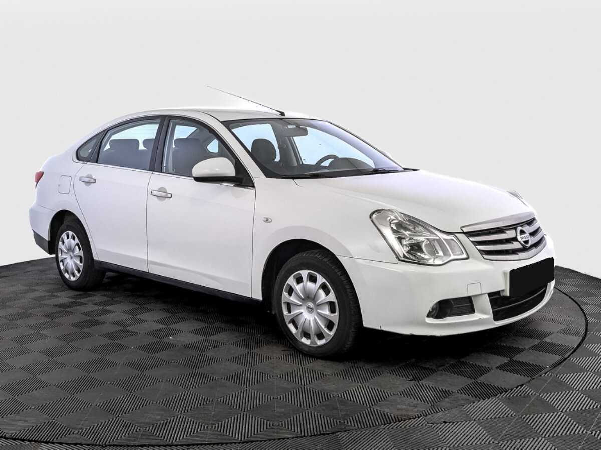 Nissan Almera б/у, 2015, Автоматическая. Фото: #2
