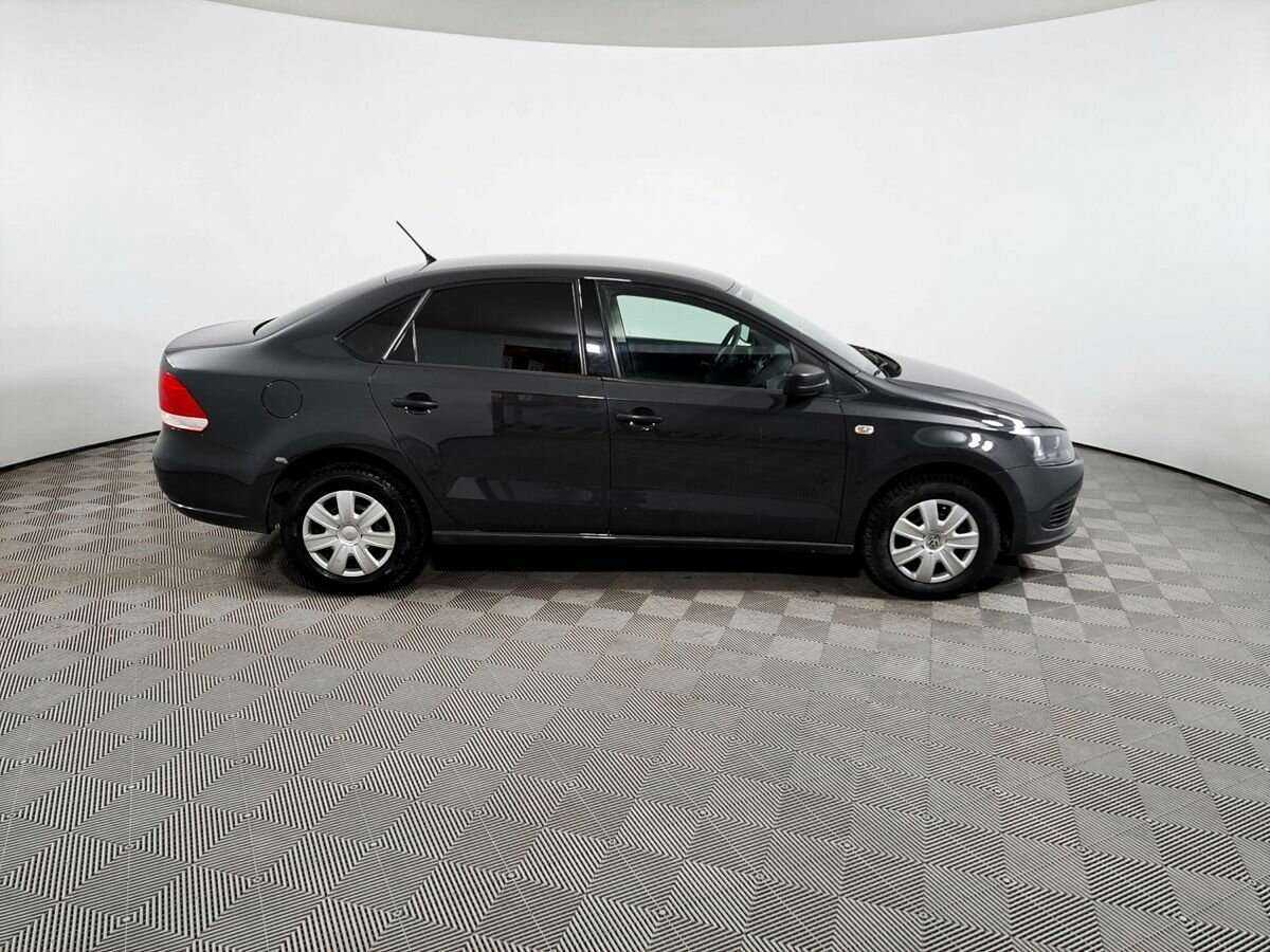 Volkswagen Polo б/у, 2014, Механическая. Фото: #3