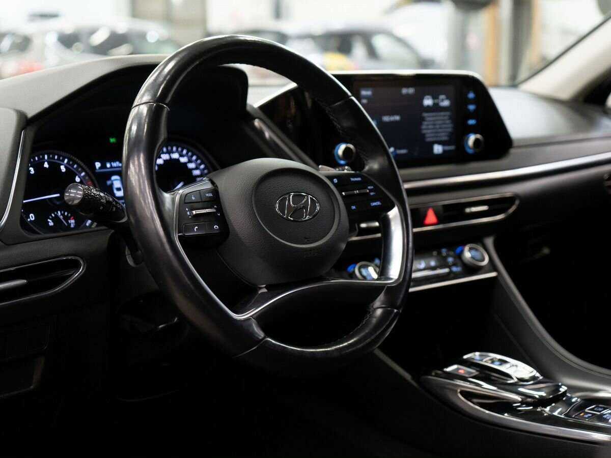 Hyundai Sonata б/у, 2020, Автоматическая. Фото: #4