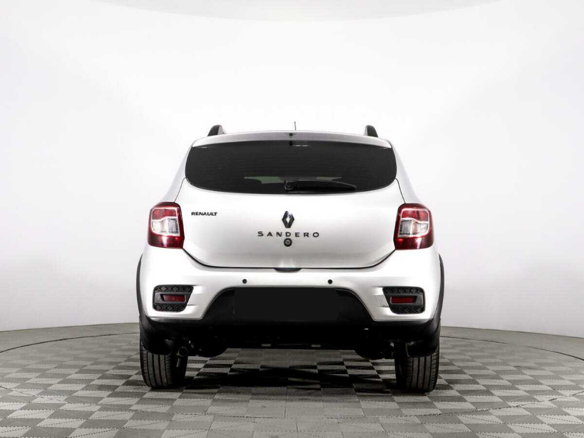 Renault Sandero б/у, 2015, Механическая. Фото: #4
