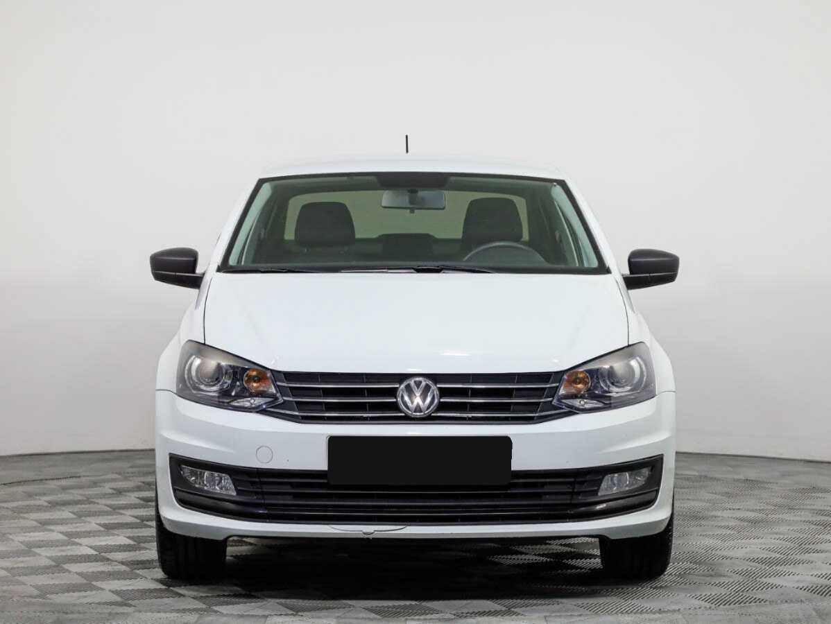 Volkswagen Polo б/у, 2017, Механическая. Посмотреть фото