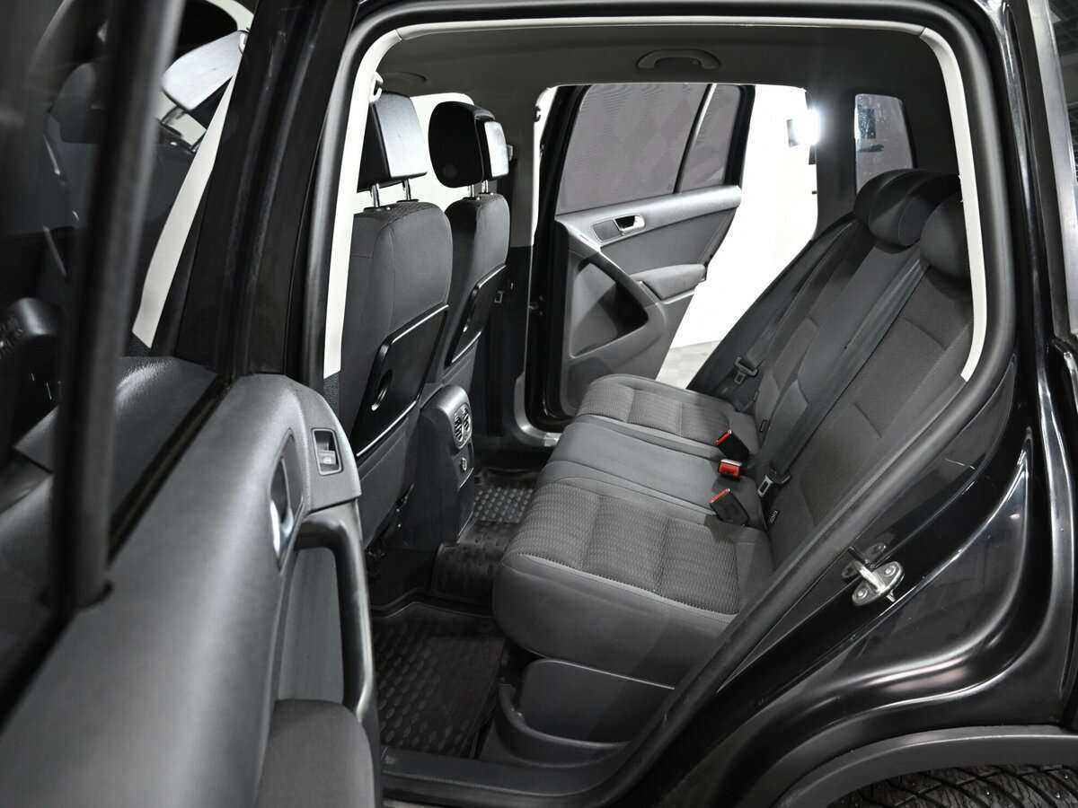 Volkswagen Tiguan б/у, 2013, Автоматическая. Фото: #5