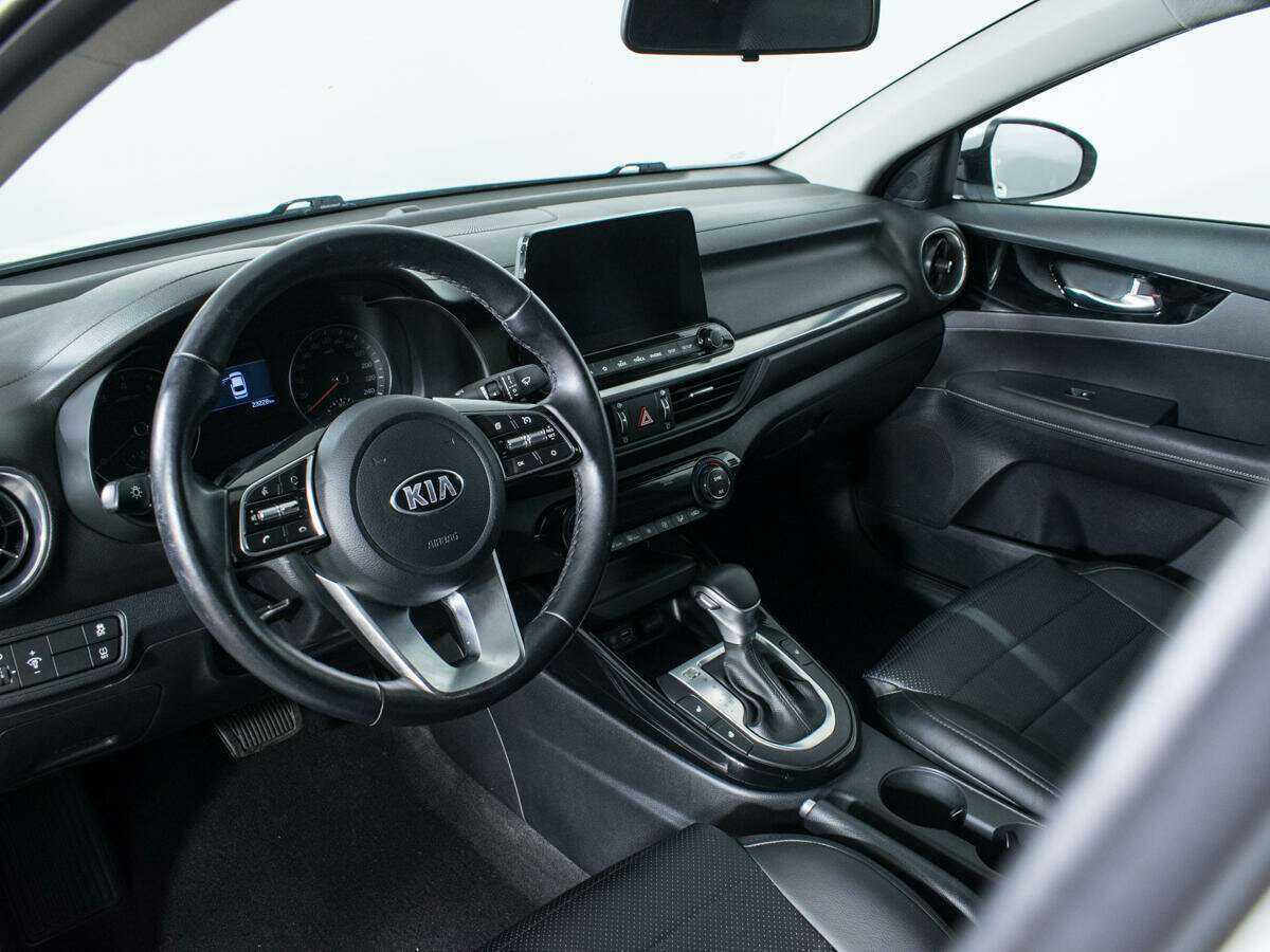 Kia Cerato б/у, 2021, Автоматическая. Фото: #12