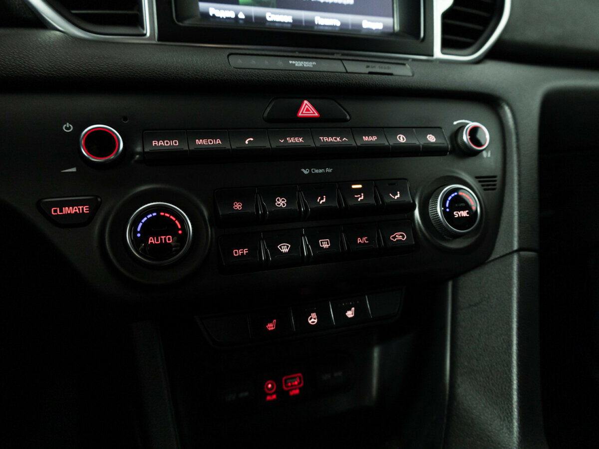 Kia Sportage б/у, 2016, Автоматическая. Фото: #13