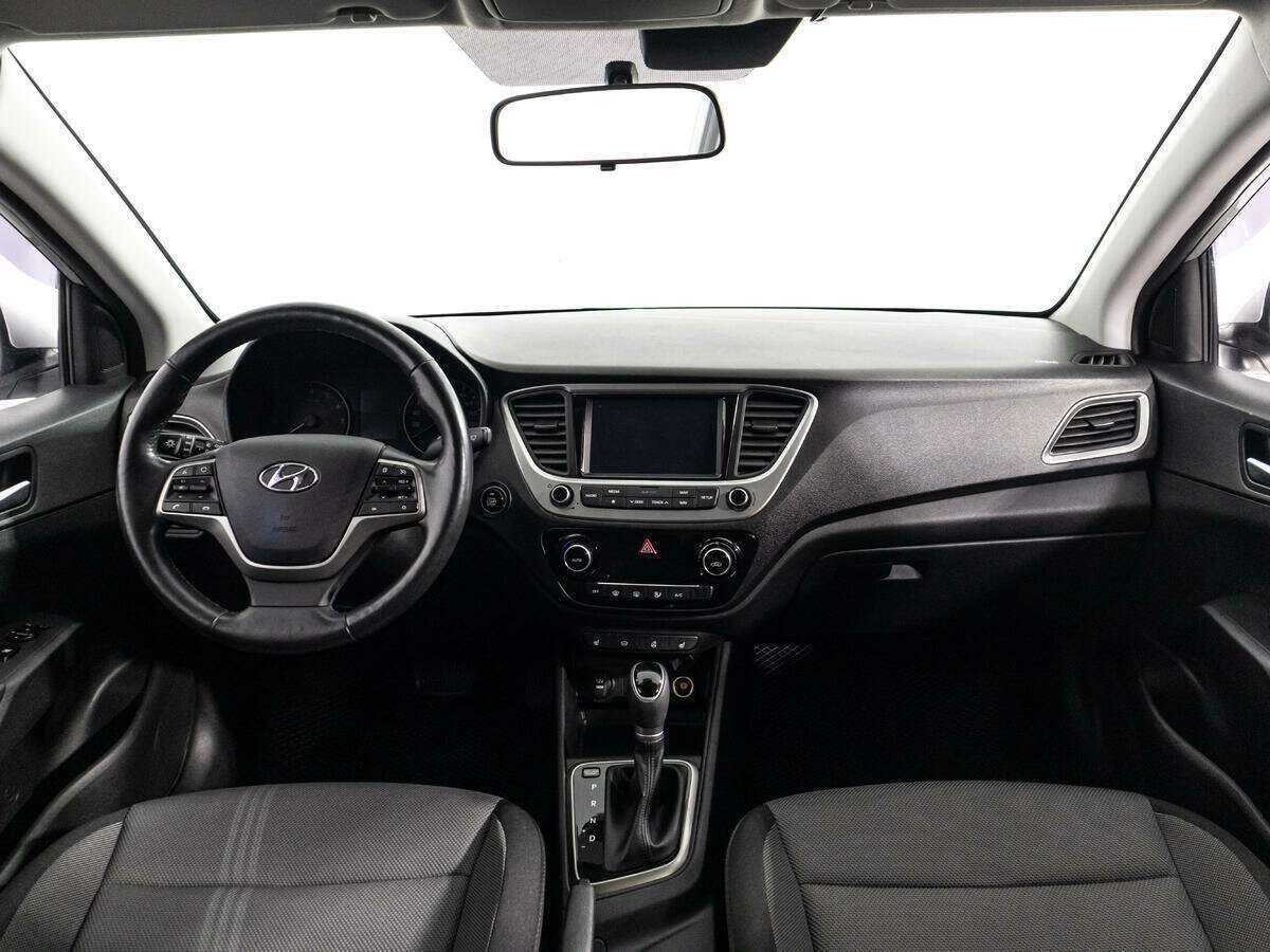 Hyundai Solaris б/у, 2018, Автоматическая. Фото: #12