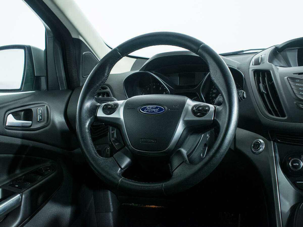 Ford Kuga б/у, 2016, Автоматическая. Фото: #13
