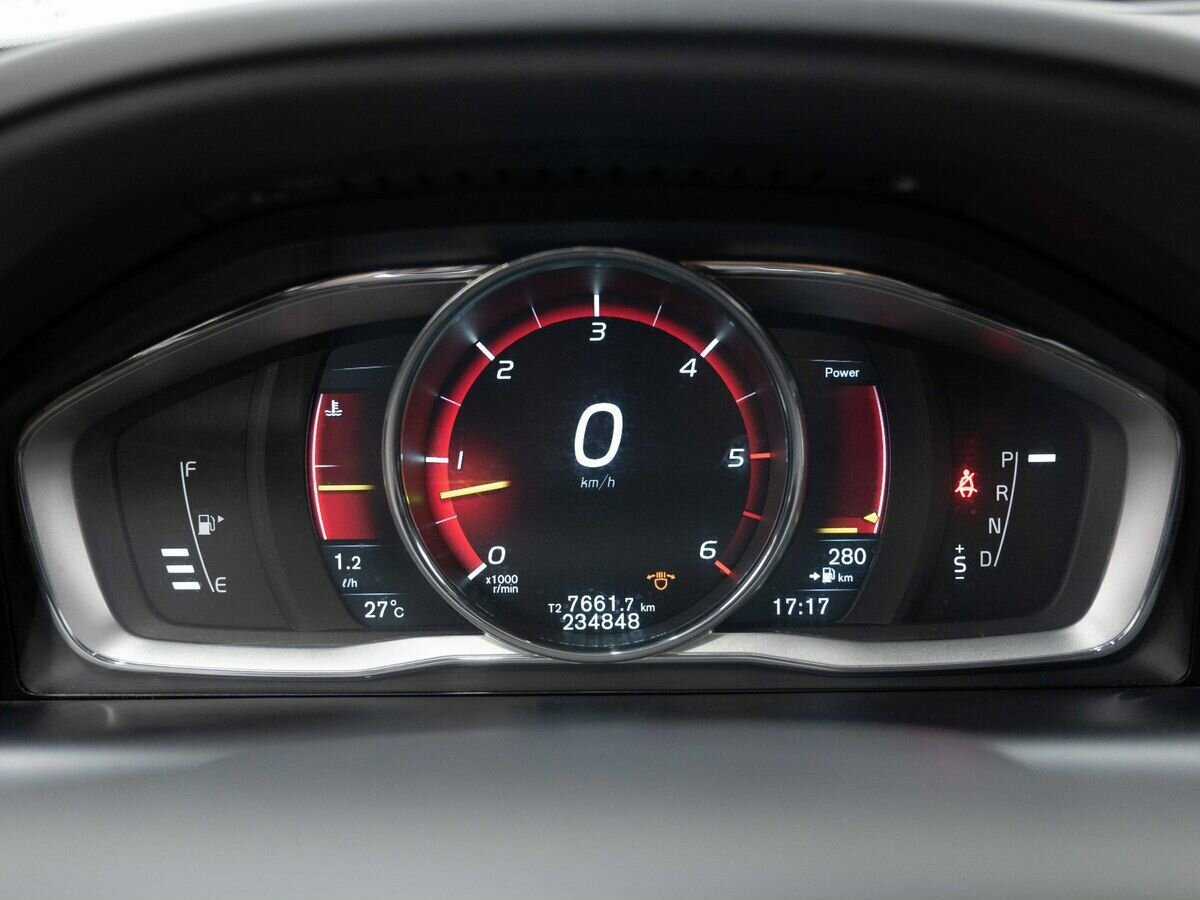 Volvo XC60 б/у, 2014, Автоматическая. Фото: #16