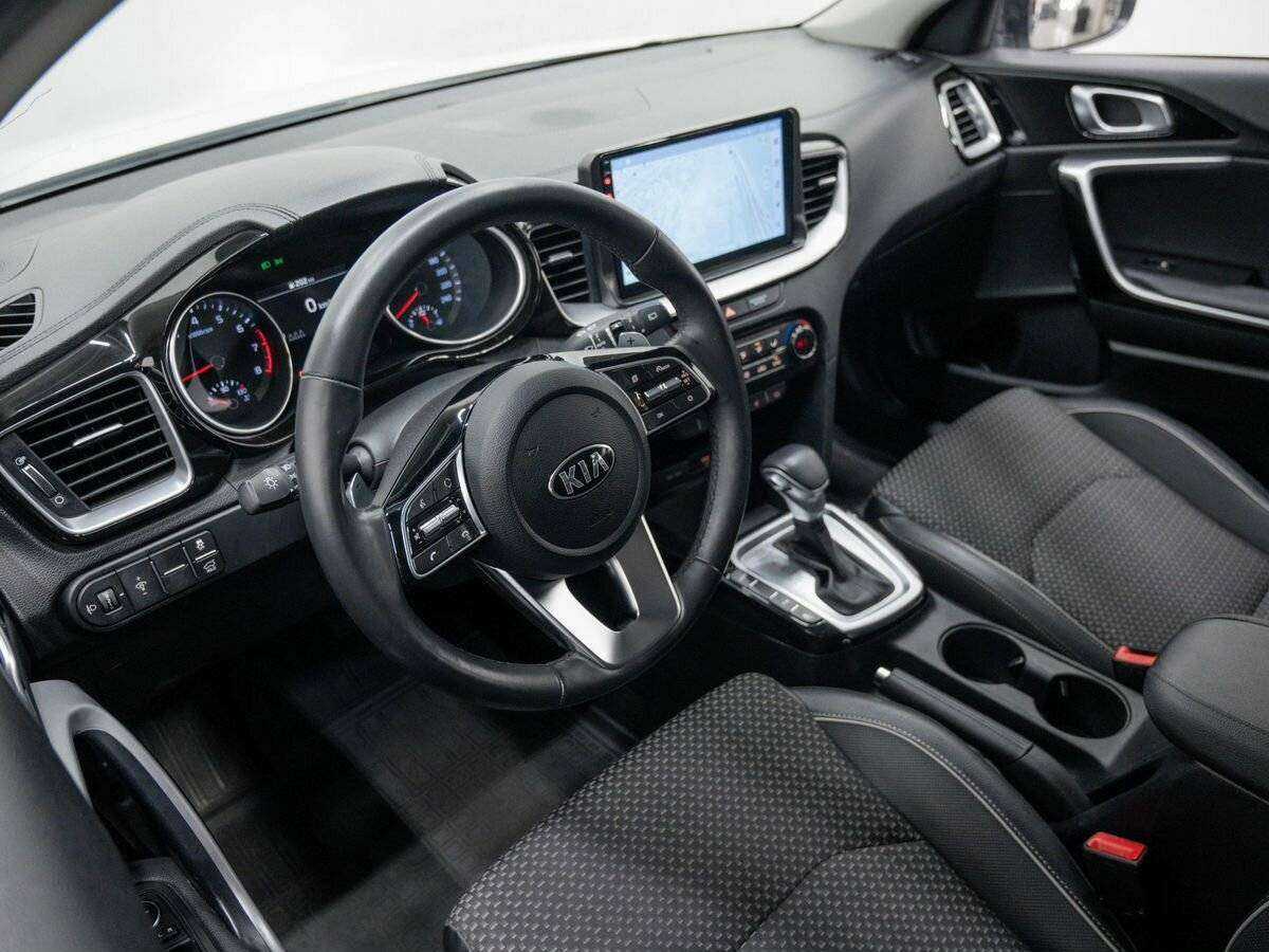 Kia XCeed б/у, 2020, Роботизированная. Фото: #13