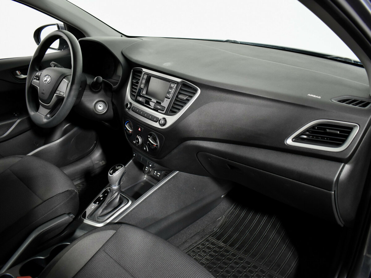 Hyundai Solaris б/у, 2017, Автоматическая. Фото: #12
