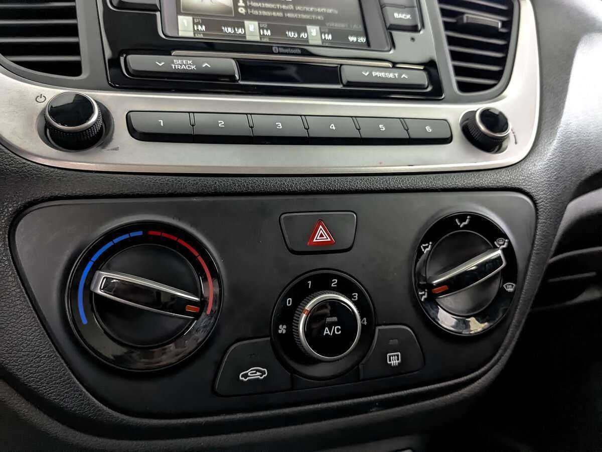 Hyundai Solaris б/у, 2018, Автоматическая. Фото: #16