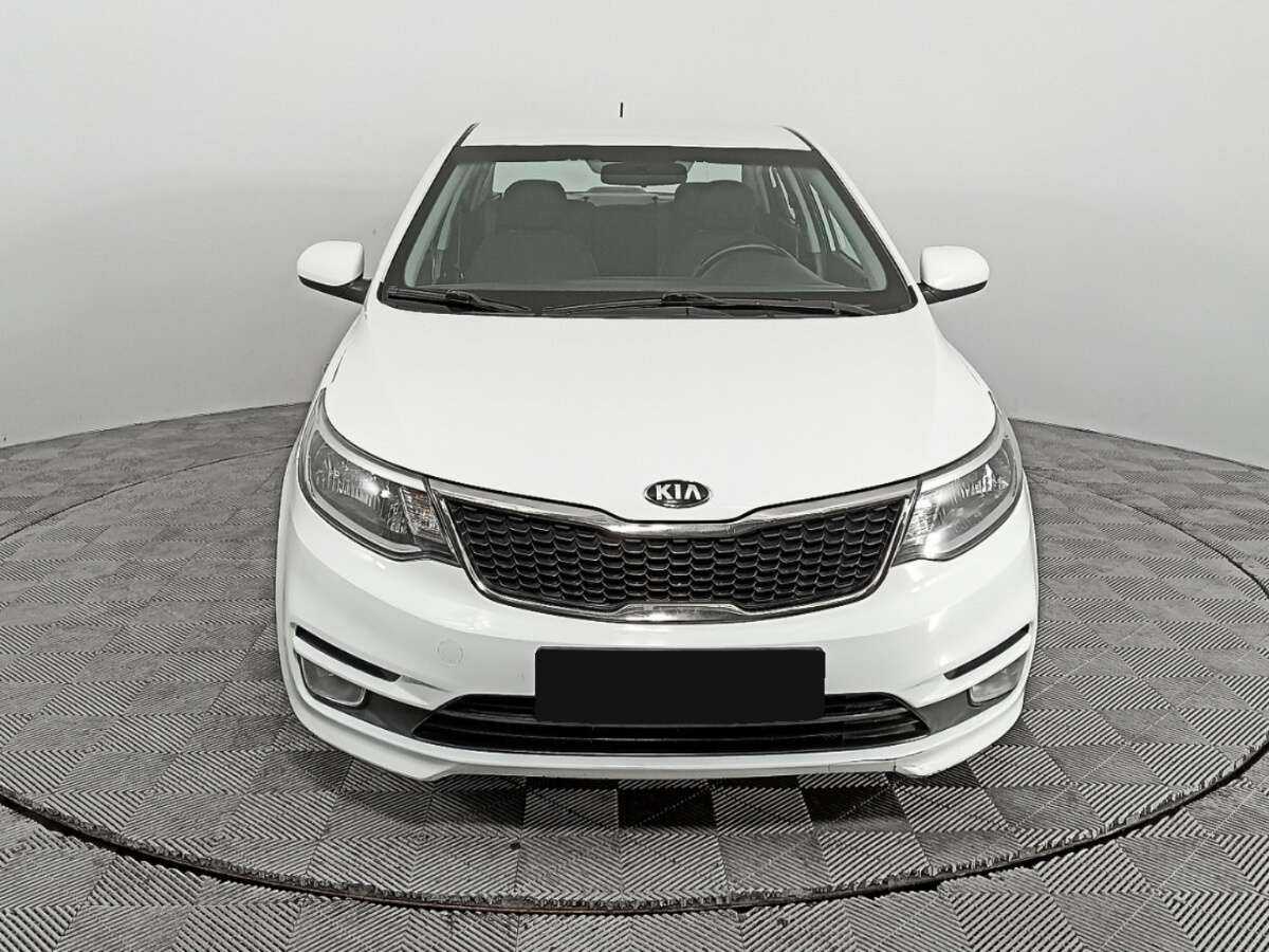 Kia Rio б/у, 2015, Механическая. Фото: #1