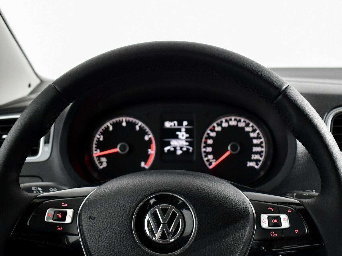 Volkswagen Polo б/у, 2017, Автоматическая. Фото: #13