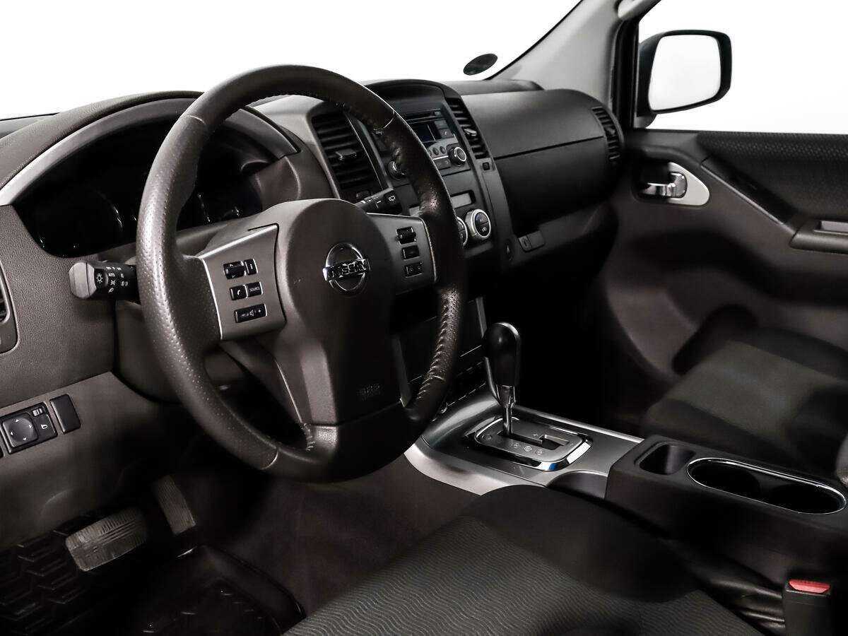 Nissan Pathfinder б/у, 2012, Автоматическая. Фото: #8