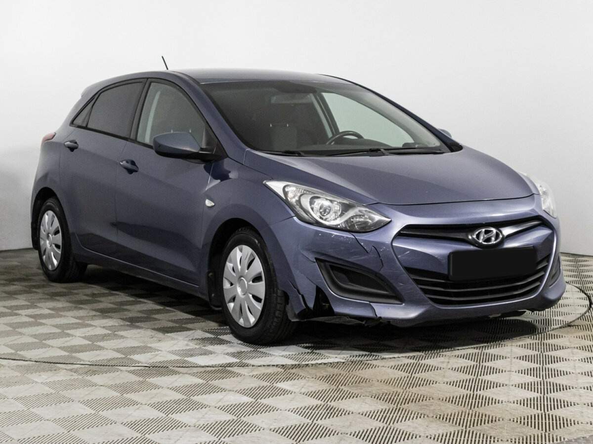 Hyundai i30 б/у, 2012, Автоматическая. Фото: #2