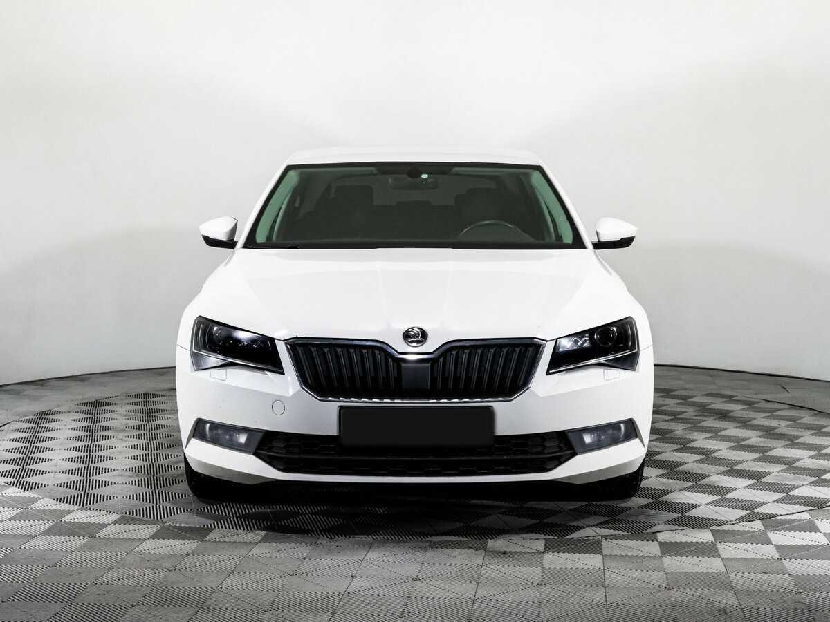 Skoda Superb б/у, 2018, Роботизированная. Фото: #1