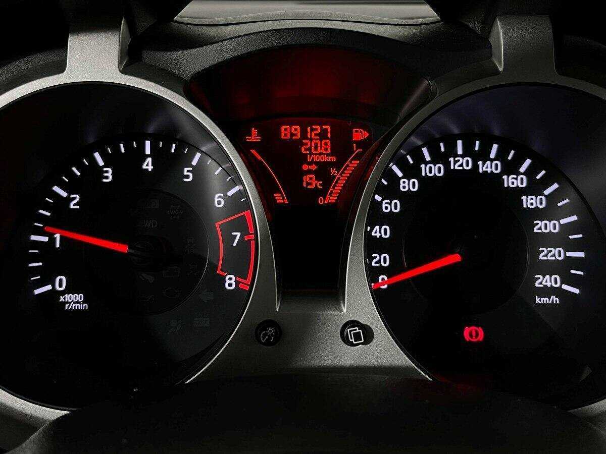 Nissan Juke б/у, 2012, Механическая. Фото: #10
